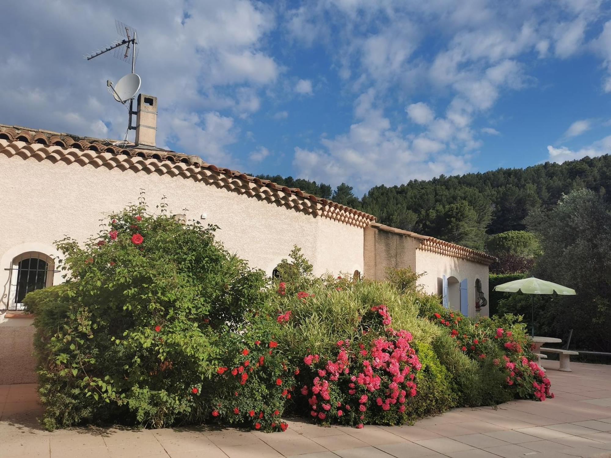 Le Loriot Villa Auriol Exterior photo